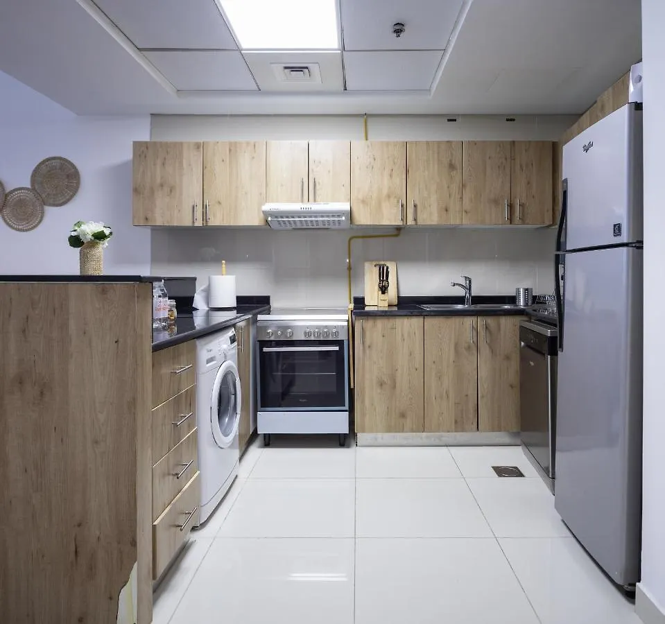 Waves Holiday Home - Charming Apt With Balcony, Minutes From The Beach 迪拜 0*,  阿拉伯联合酋长国